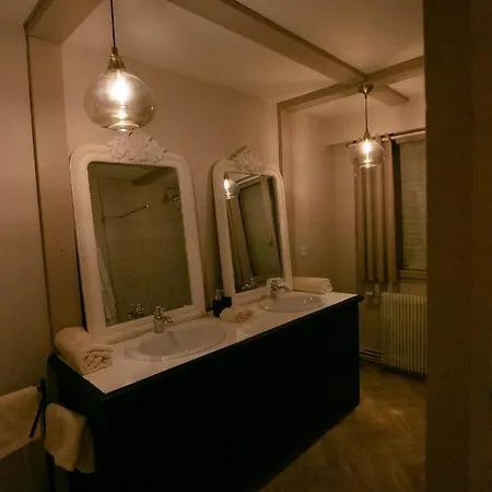 בית הארחה Chambre Boudoir לה פורטל